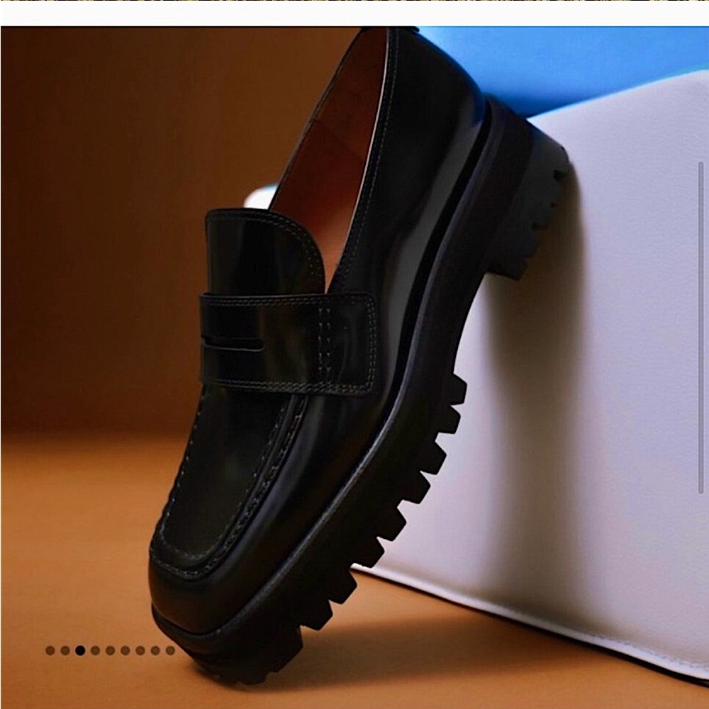 Labucq Leather Loafers